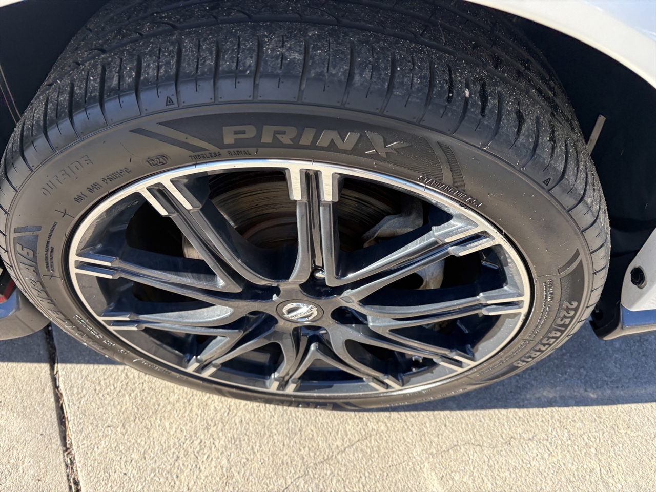 Nissan Juke S FWD 2016