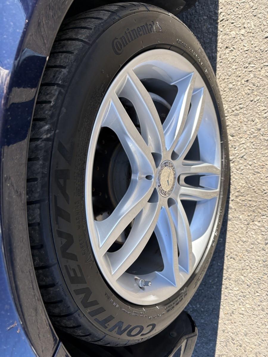 Mercedes-Benz C-Class C300 4MATIC Sport Sedan 2012