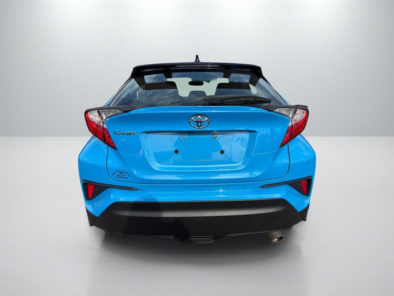 Toyota C-HR XLE 2019