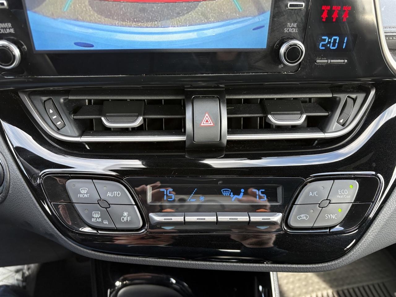 Toyota C-HR XLE 2019