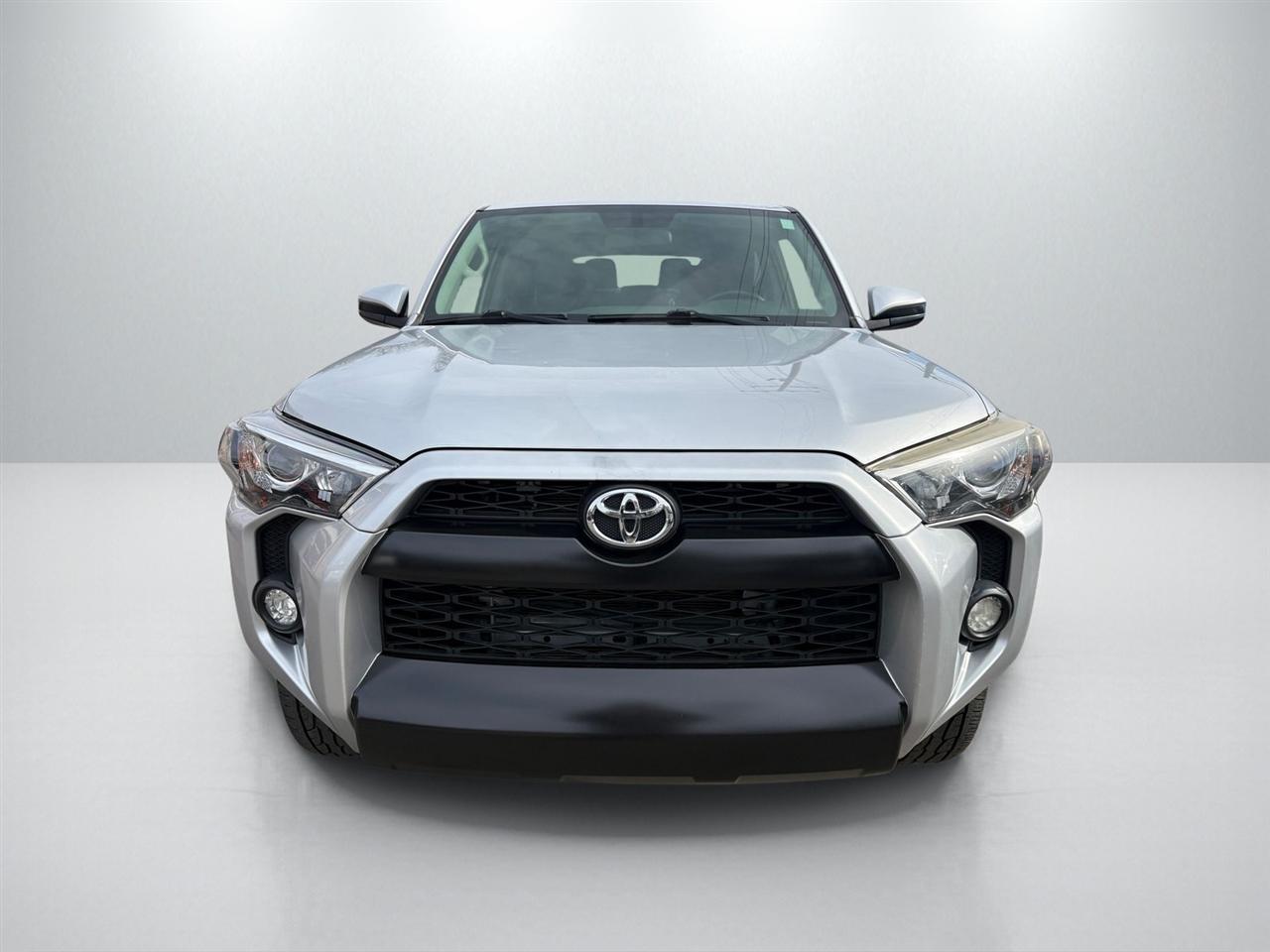 Toyota 4Runner SR5 4WD 2016