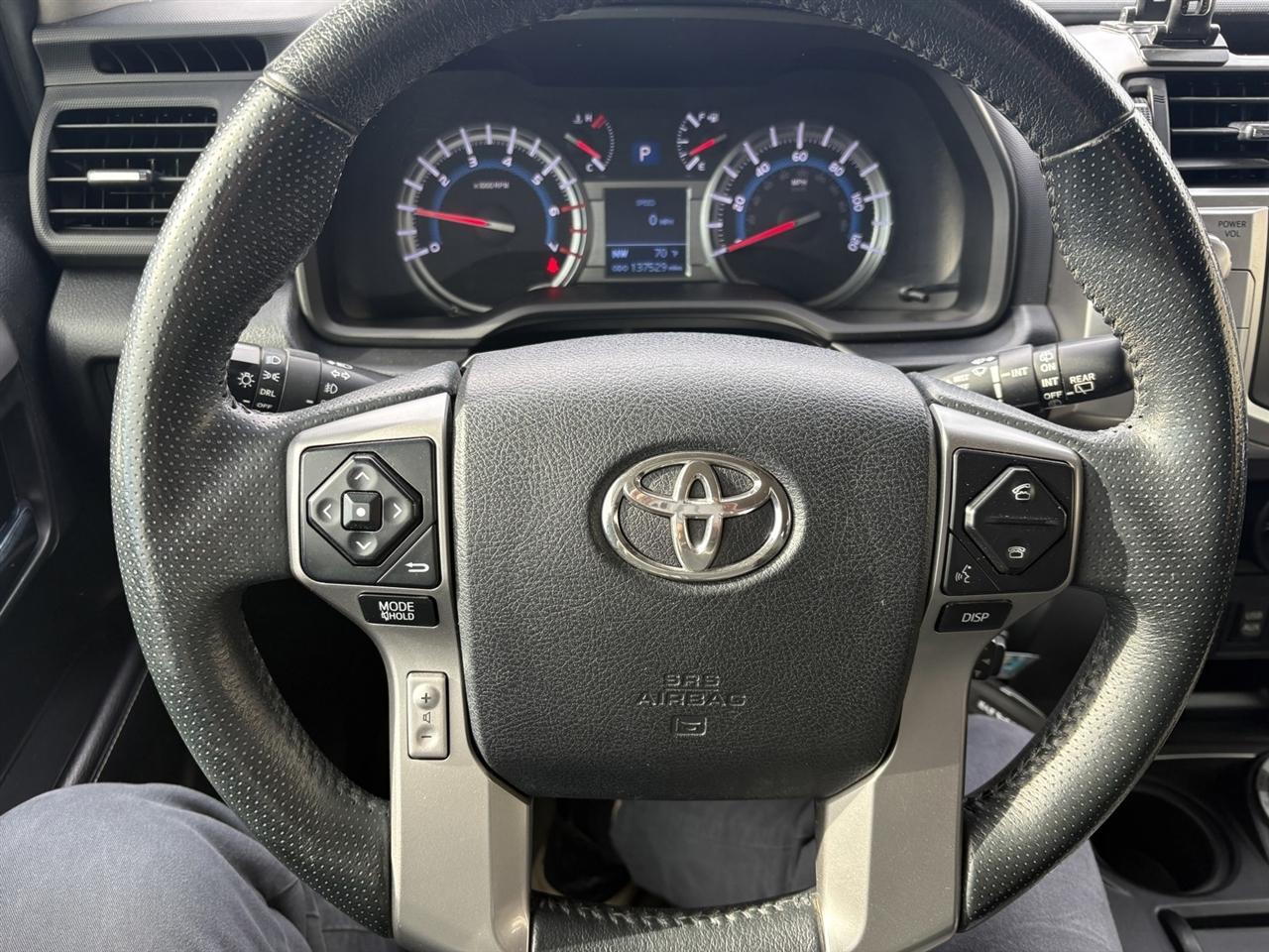Toyota 4Runner SR5 4WD 2016