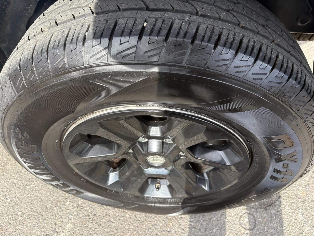 Toyota 4Runner SR5 4WD 2016