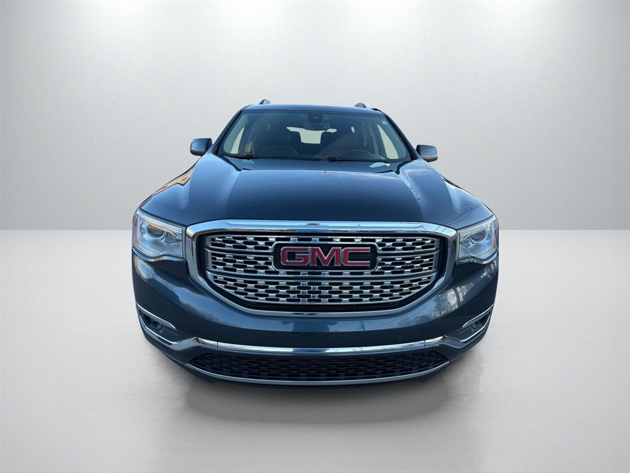 GMC Acadia Denali 2019
