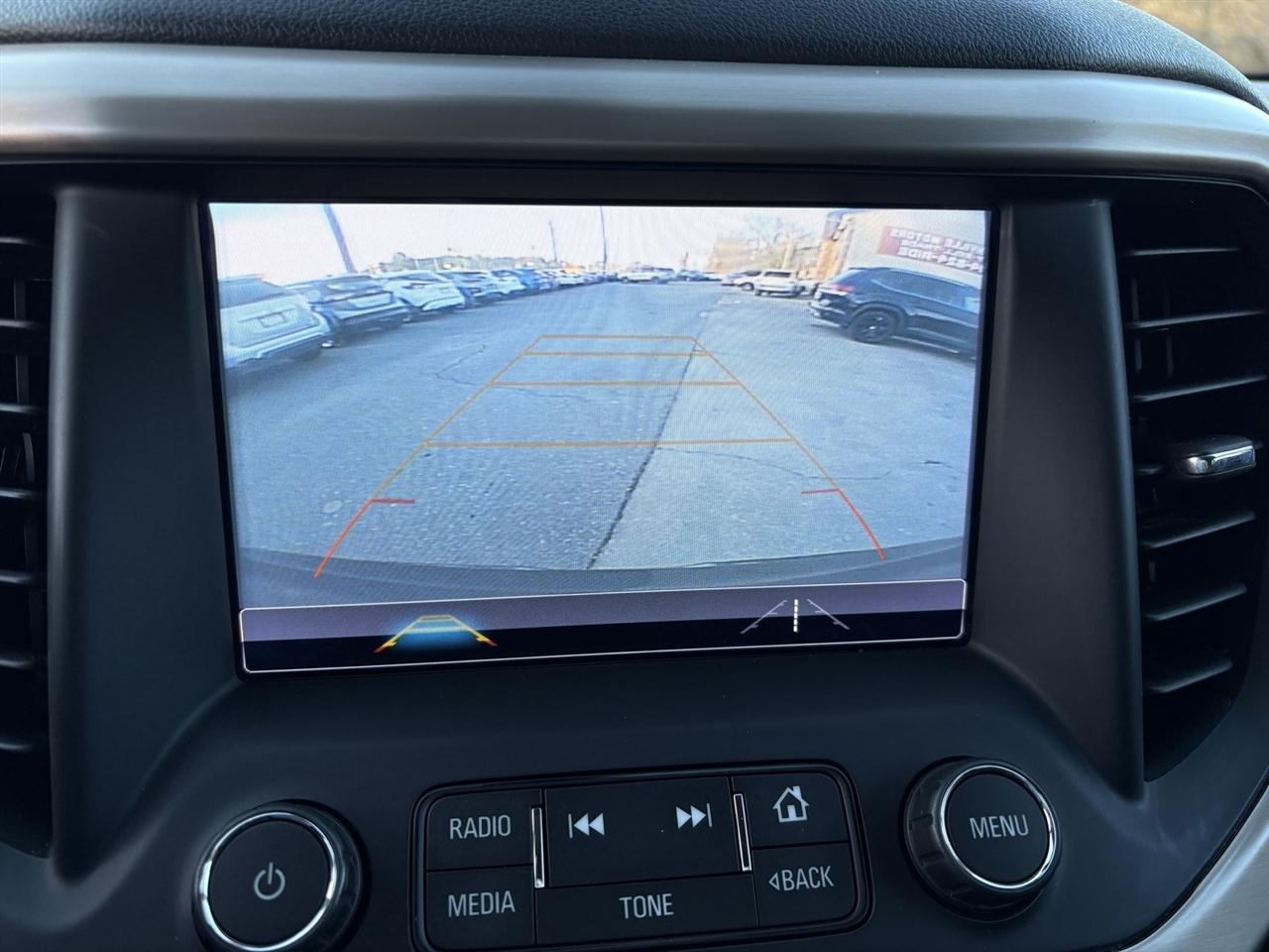 GMC Acadia Denali 2019