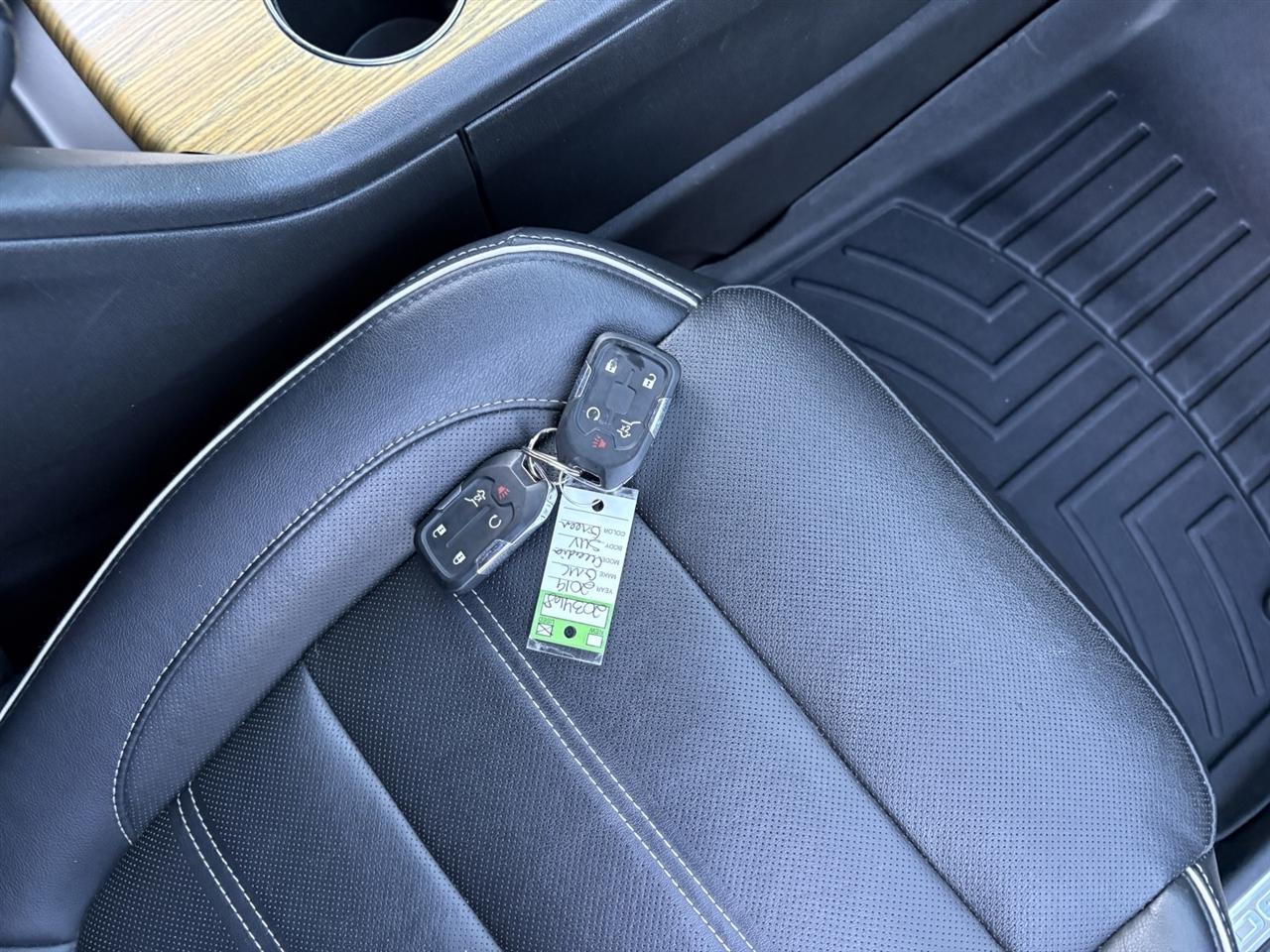 GMC Acadia Denali 2019