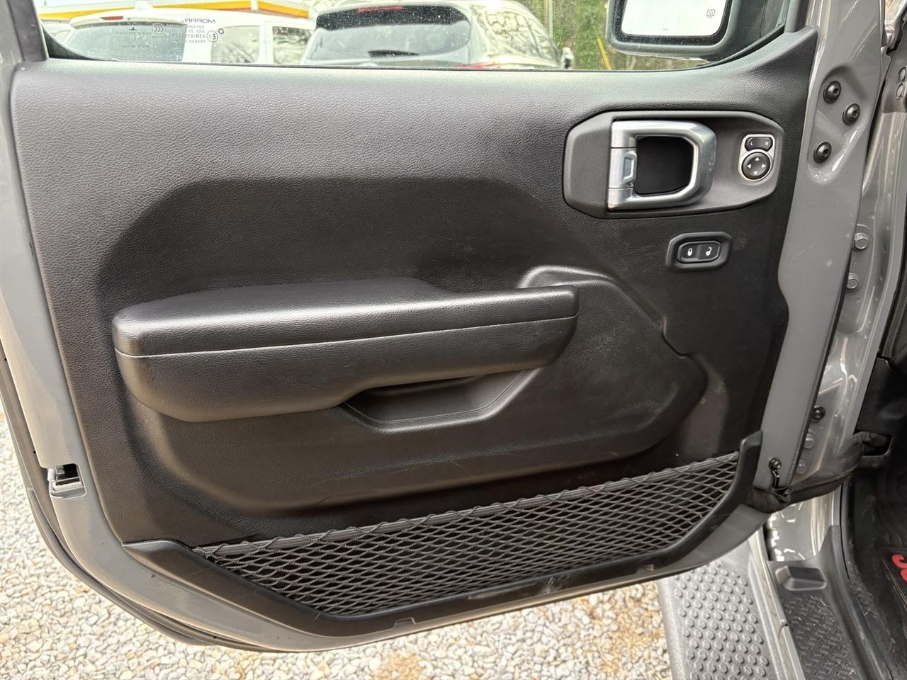 Jeep Wrangler Sport 2021