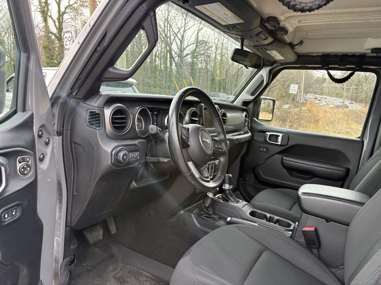 Jeep Wrangler Sport 2021