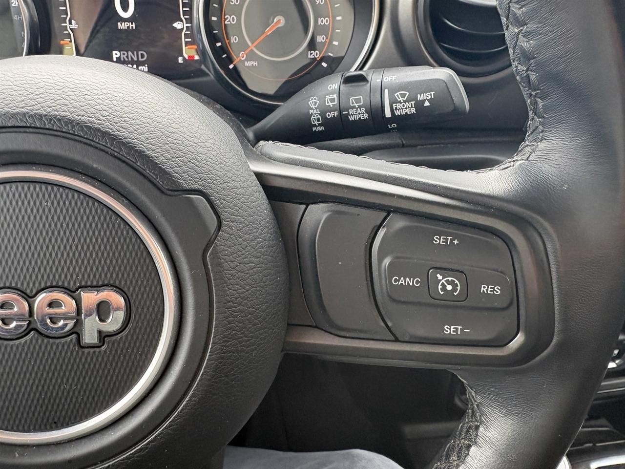 Jeep Wrangler Sport 2021