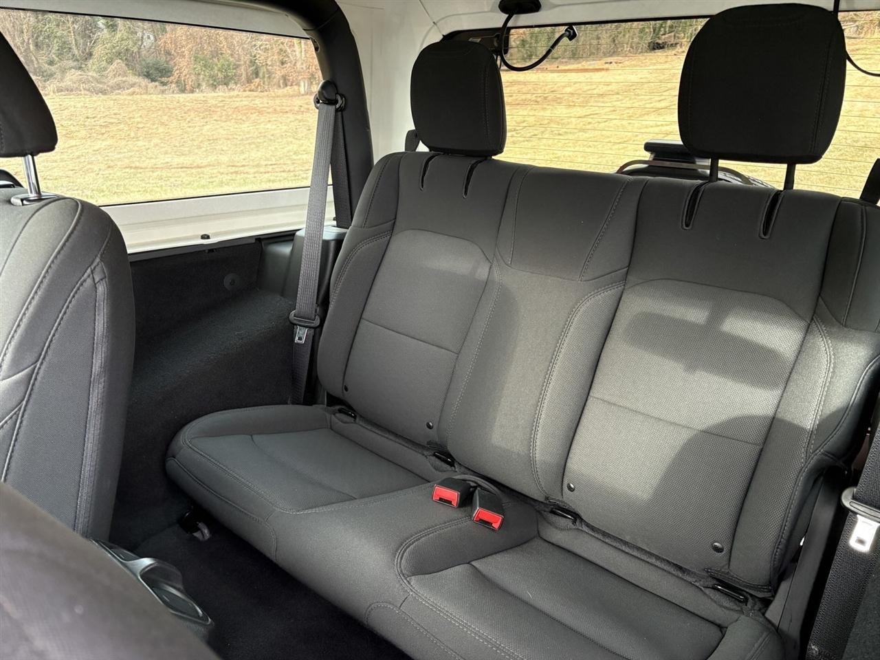 Jeep Wrangler Sport 2021