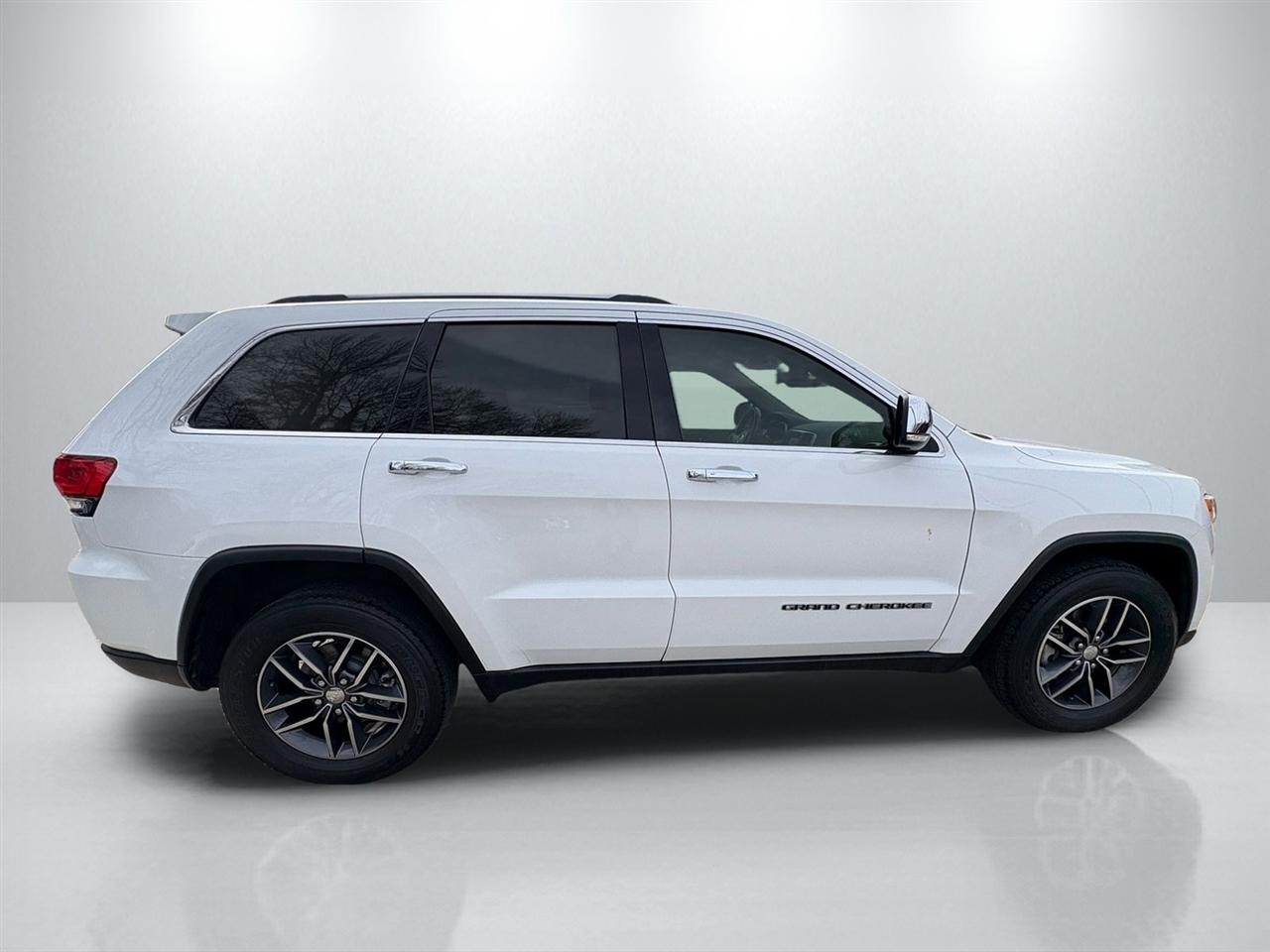 Jeep Grand Cherokee Laredo 4WD 2018
