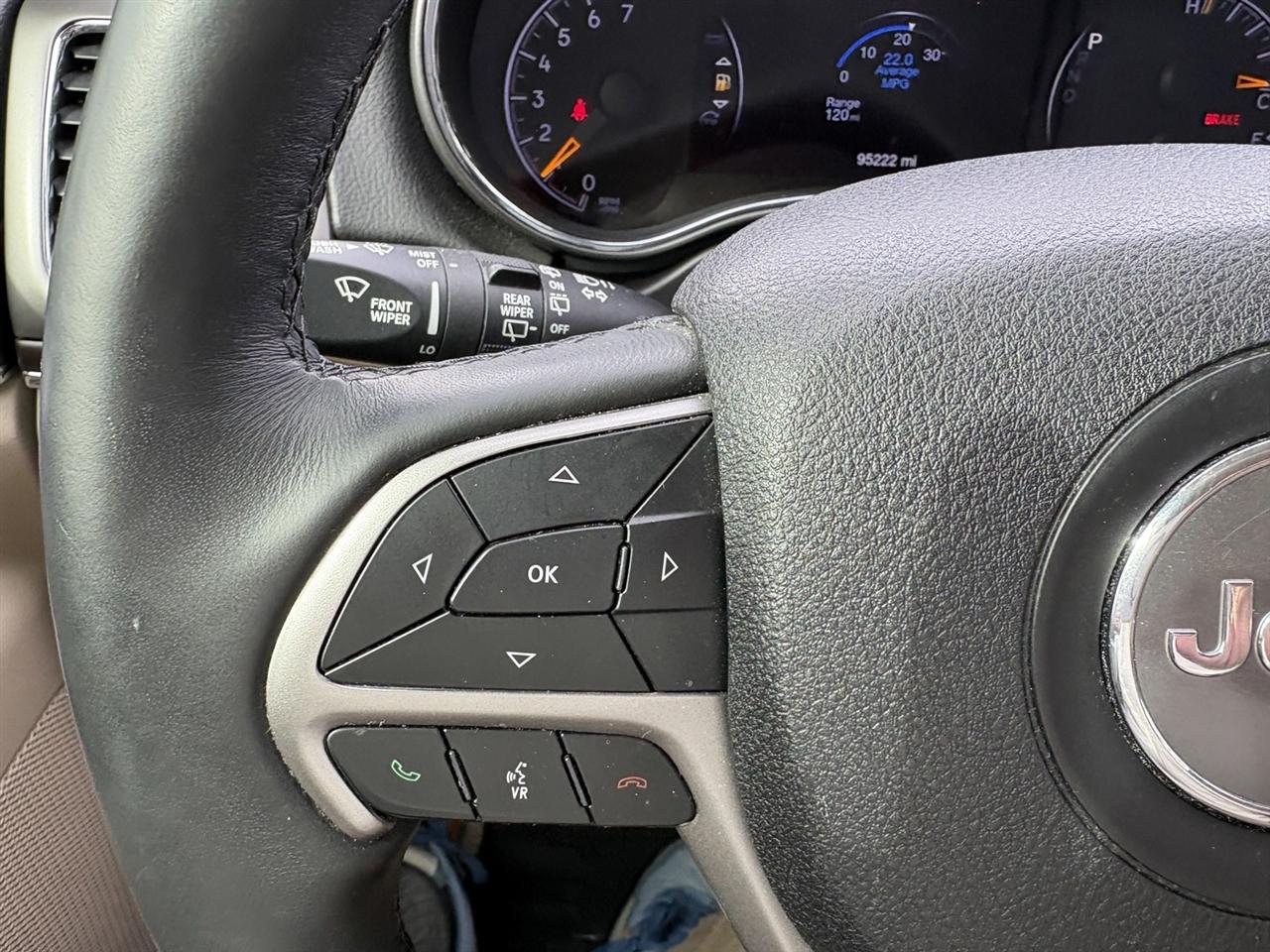 Jeep Grand Cherokee Laredo 4WD 2018