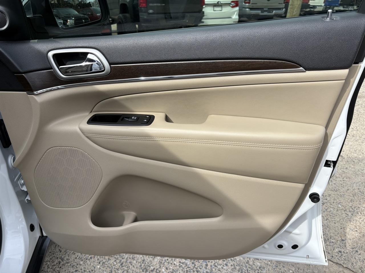 Jeep Grand Cherokee Laredo 4WD 2018