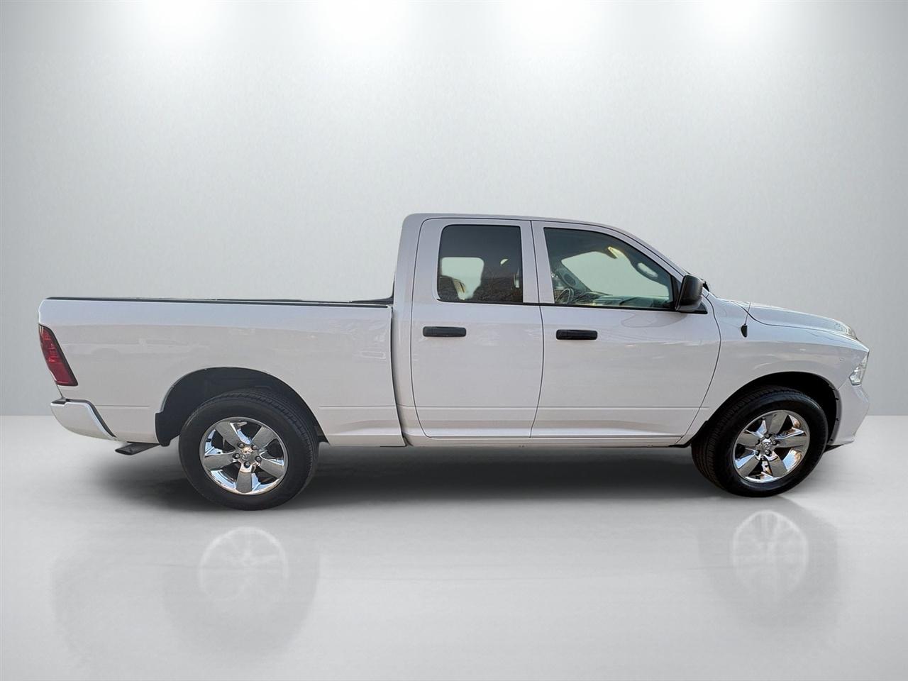 RAM 1500 Classic Tradesman Quad Cab 4WD 2019