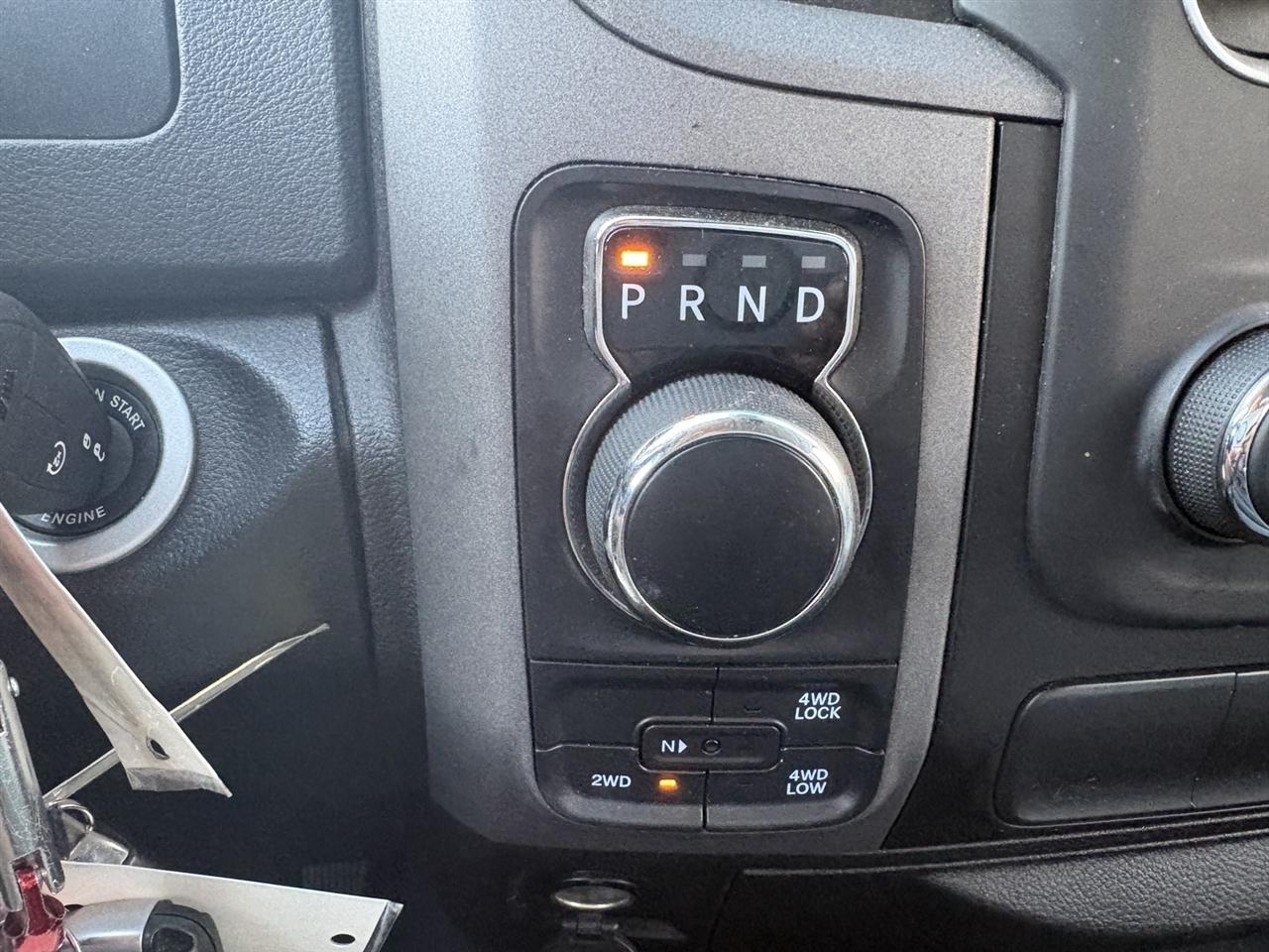 RAM 1500 Classic Tradesman Quad Cab 4WD 2019