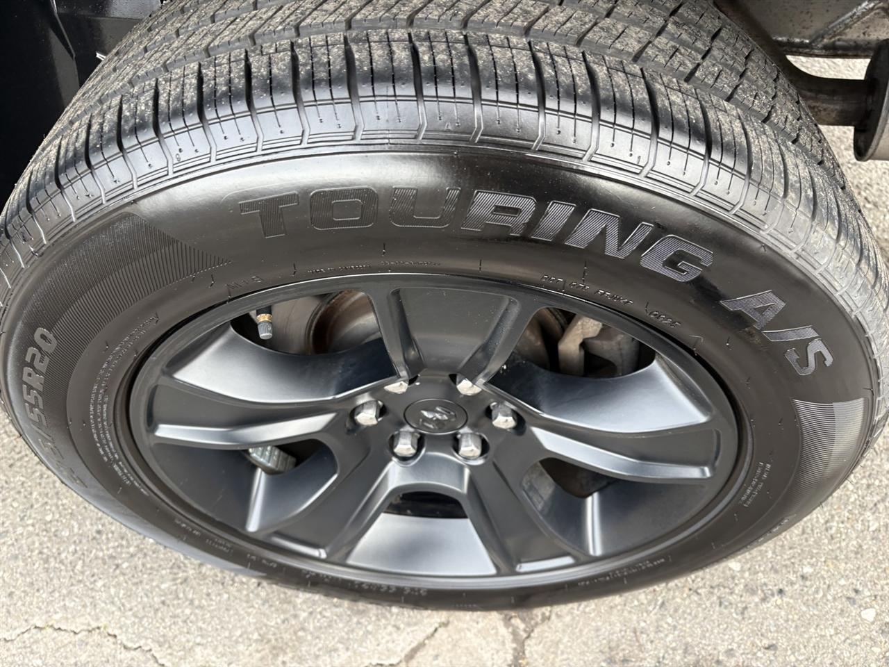 RAM 1500 Big Horn Quad Cab 4WD 2022