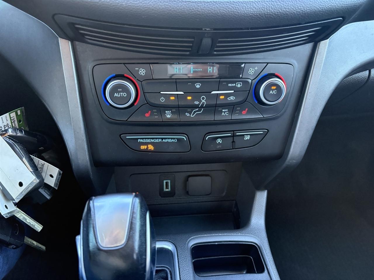 Ford Escape SEL 4WD 2018