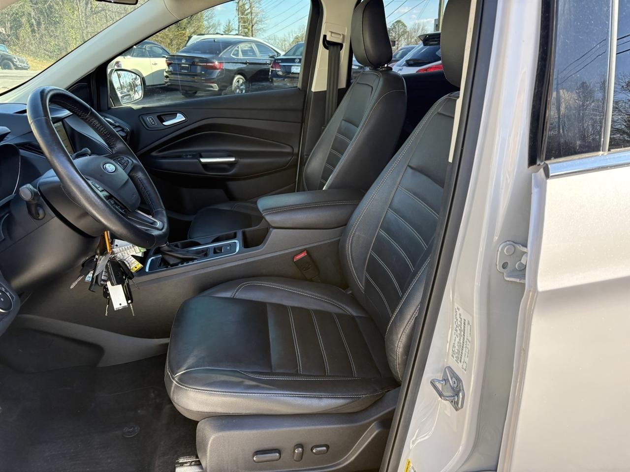 Ford Escape SEL 4WD 2018