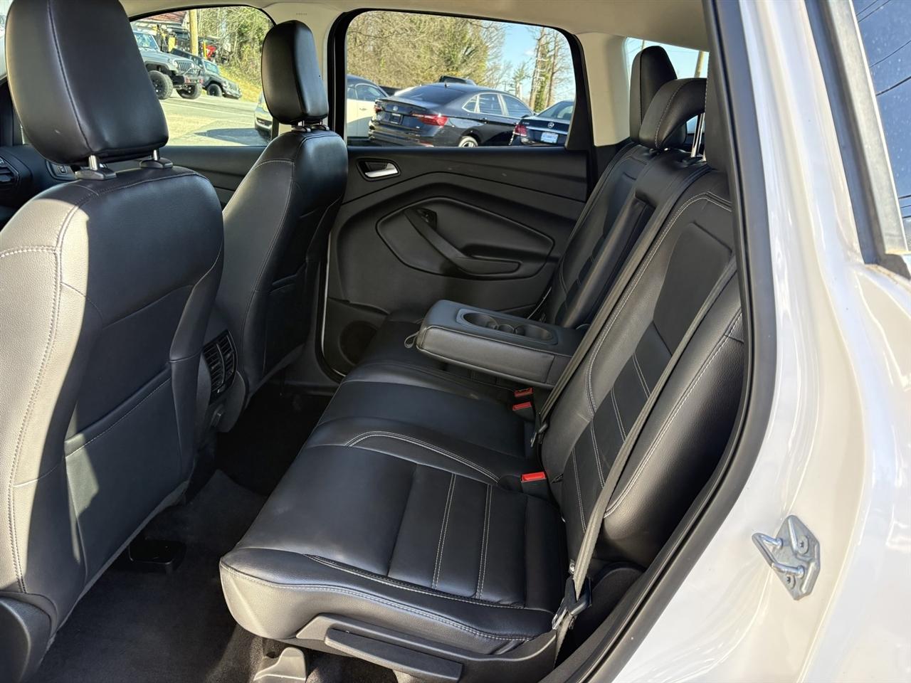 Ford Escape SEL 4WD 2018