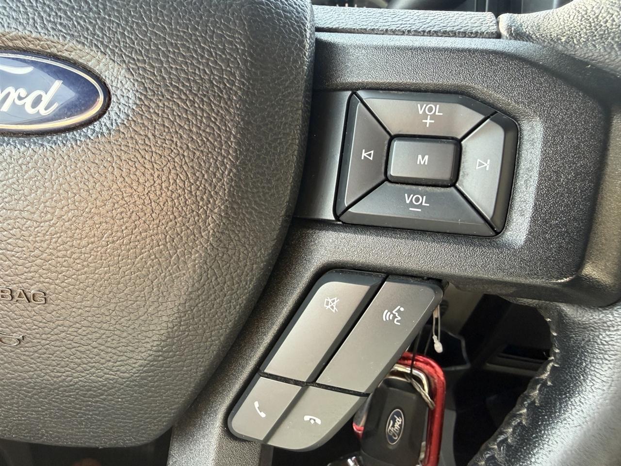 Ford F-150 XLT 4WD SuperCrew 6.5' Box 2017