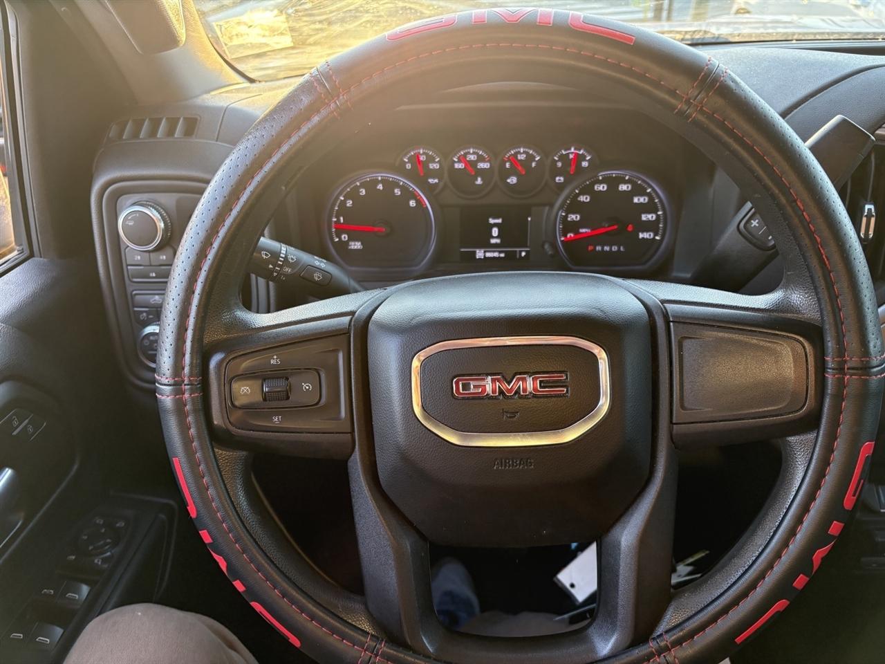 GMC Sierra 2500HD Base Crew Cab 4WD 2021