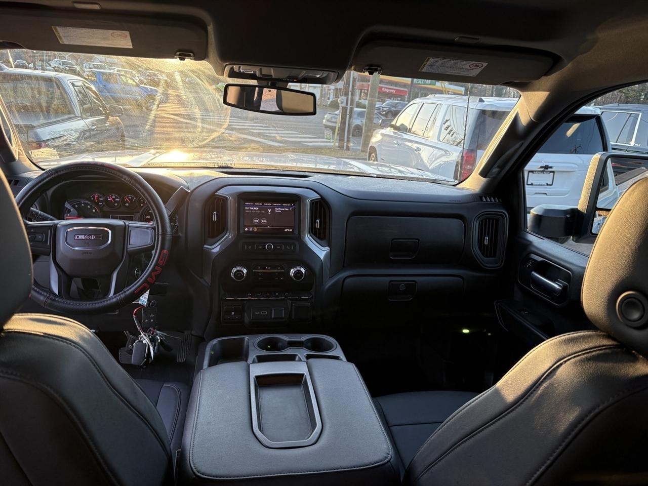 GMC Sierra 2500HD Base Crew Cab 4WD 2021