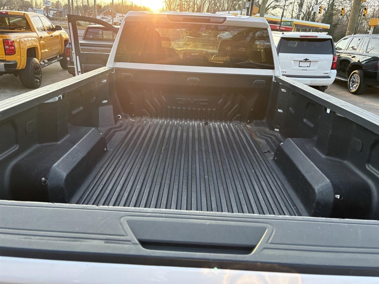 GMC Sierra 2500HD Base Crew Cab 4WD 2021