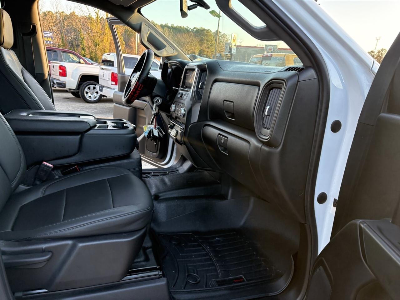 GMC Sierra 2500HD Base Crew Cab 4WD 2021