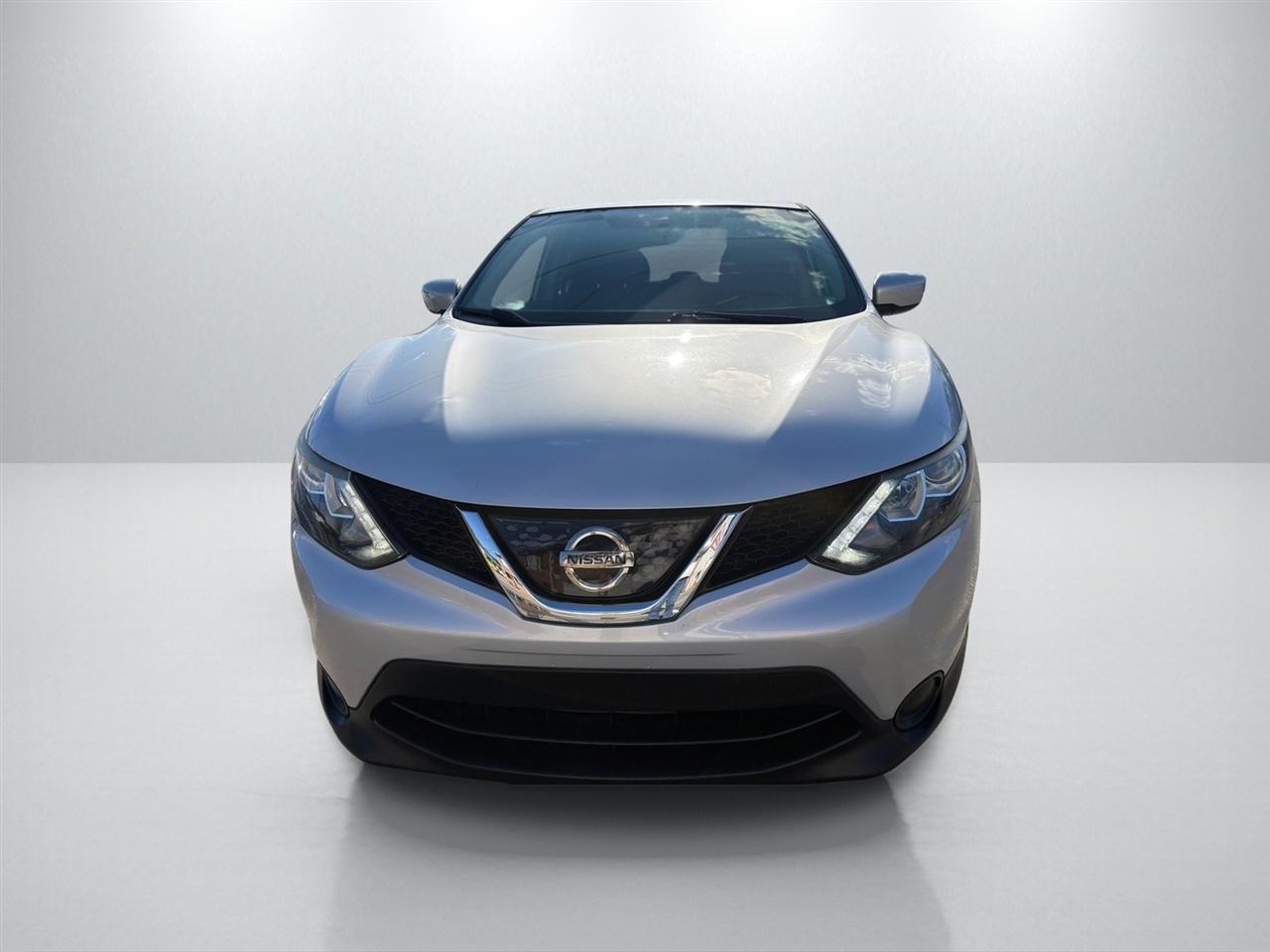 Nissan Rogue Sport S 2018