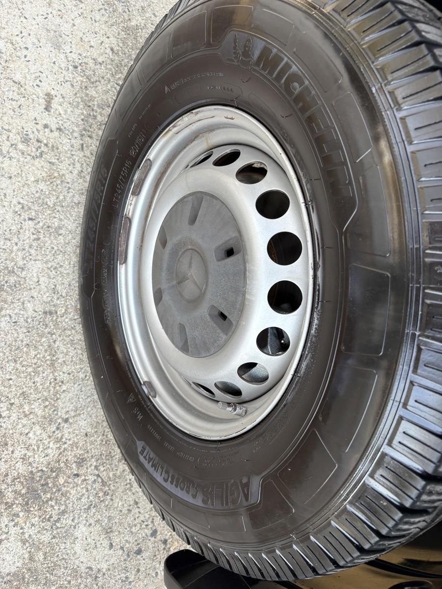 Mercedes-Benz Sprinter 2500 144-in. WB 2019