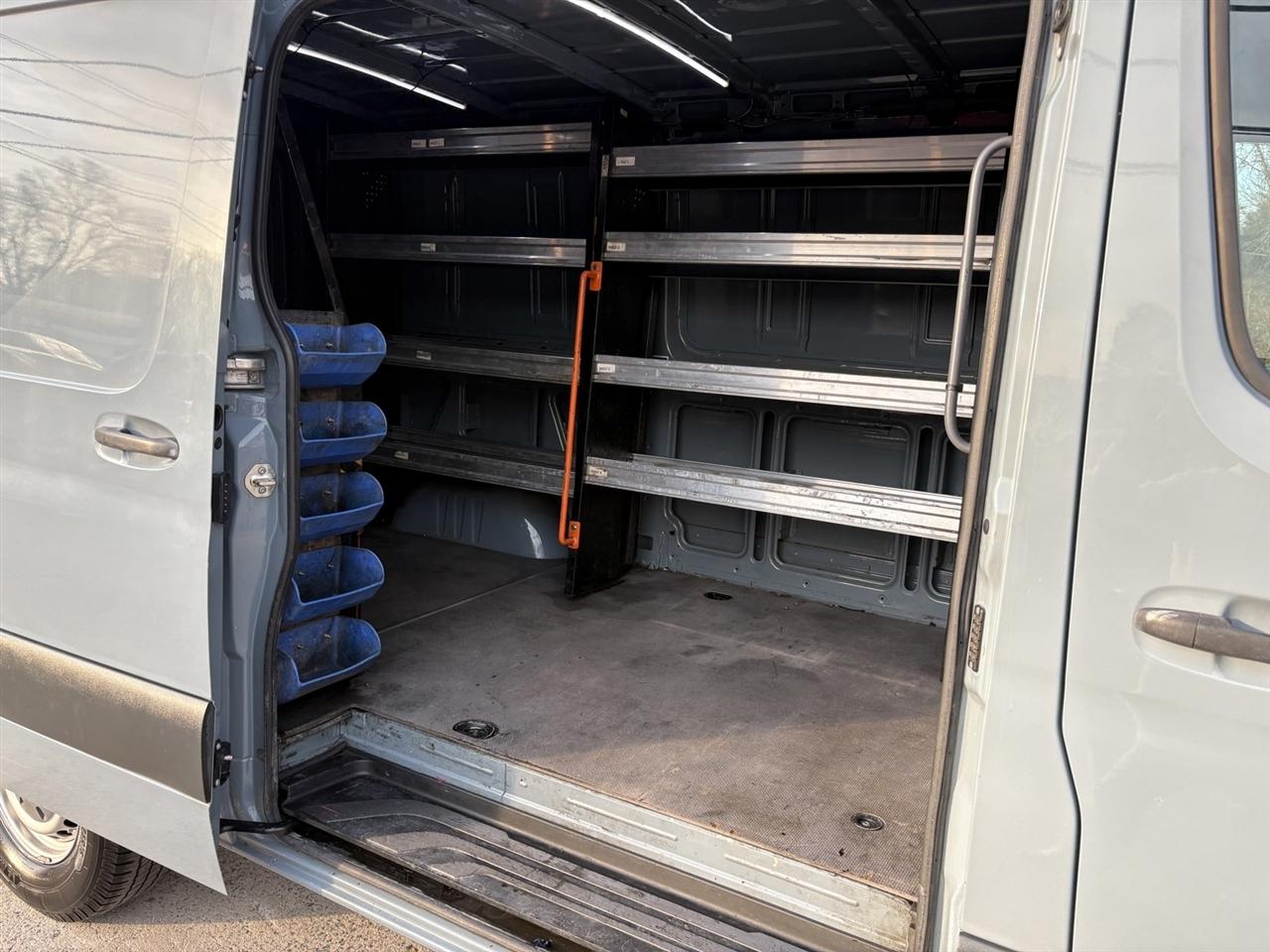 Mercedes-Benz Sprinter 2500 144-in. WB 2019