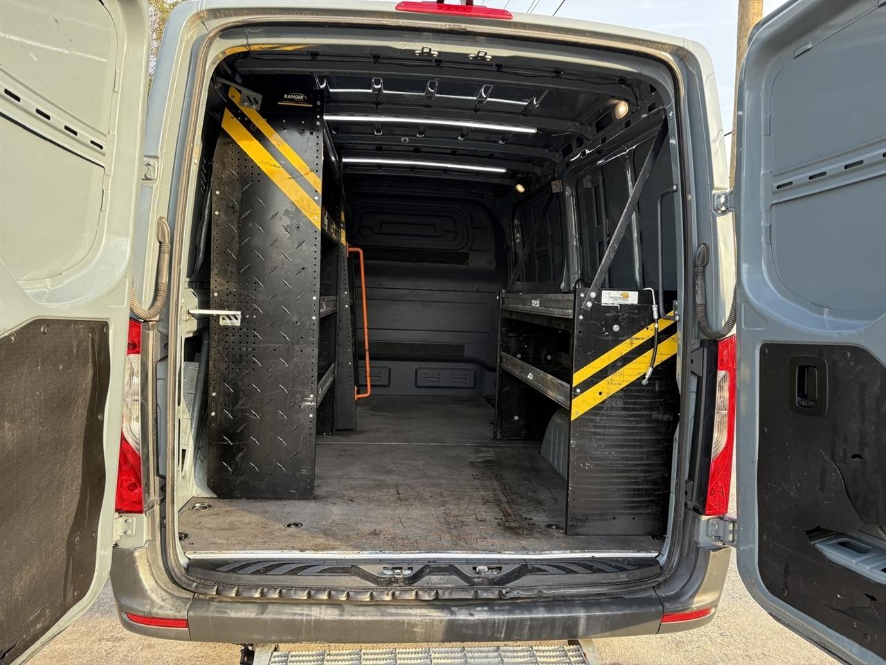 Mercedes-Benz Sprinter 2500 144-in. WB 2019