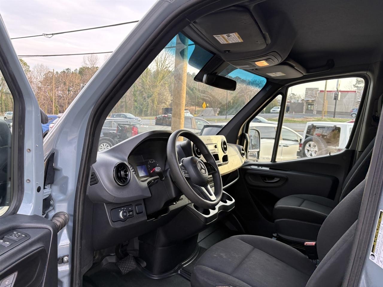 Mercedes-Benz Sprinter 2500 144-in. WB 2019