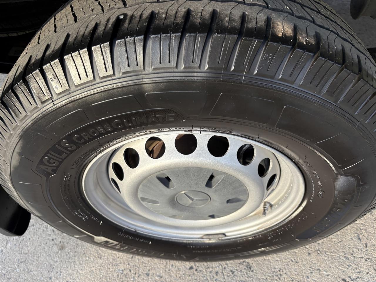 Mercedes-Benz Sprinter 2500 144-in. WB 2019