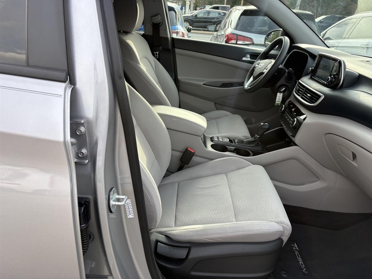 Hyundai Tucson SE 2020