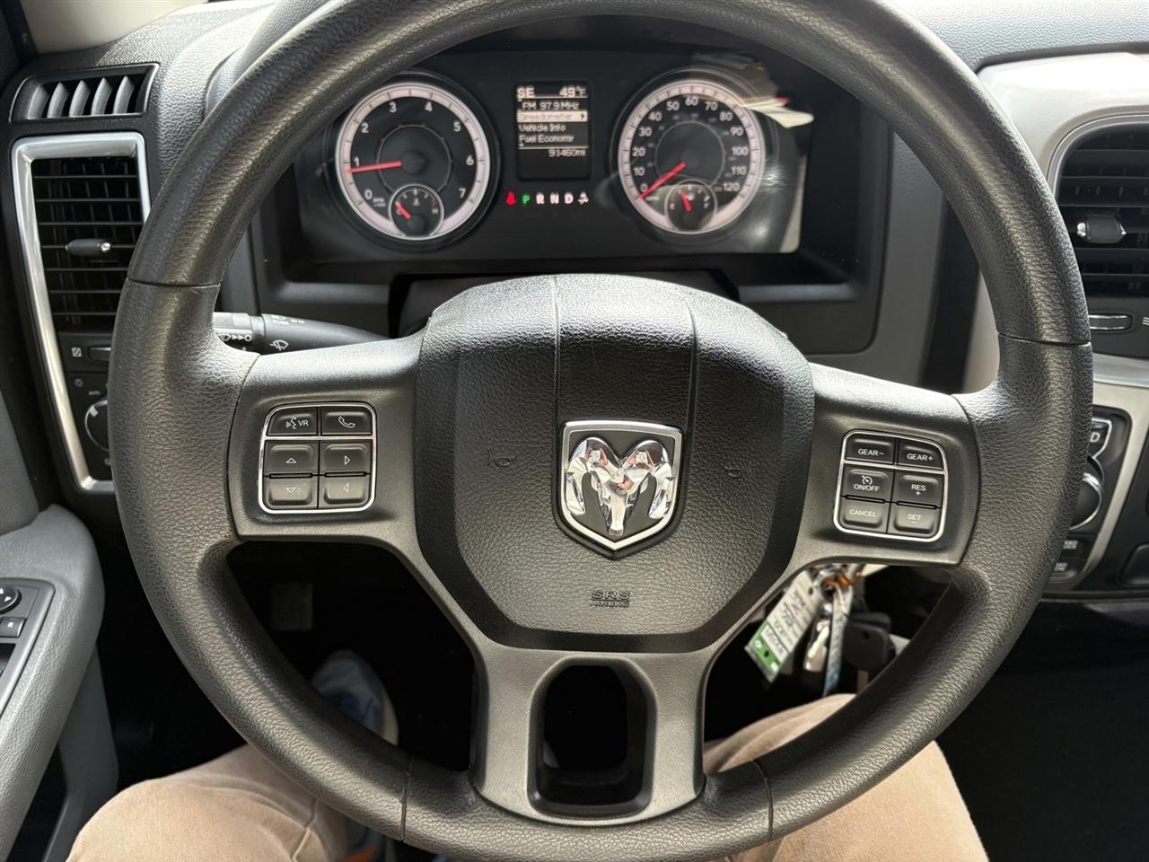 RAM 1500 Classic Tradesman Quad Cab 4WD 2020