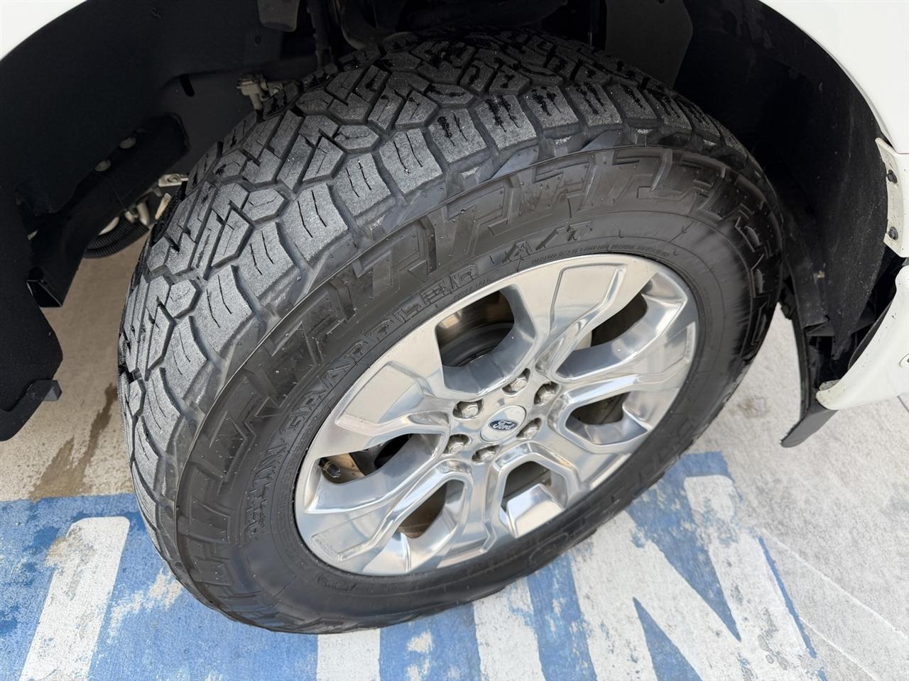 Ford F-150 Platinum SuperCrew 6.5-ft. Bed 4WD 2022