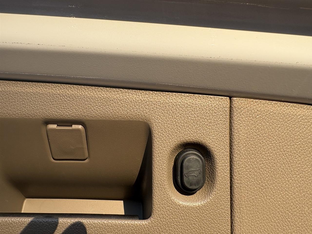 GMC Yukon SLT 4WD 2018