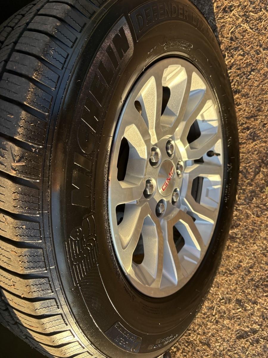 GMC Yukon SLT 4WD 2018