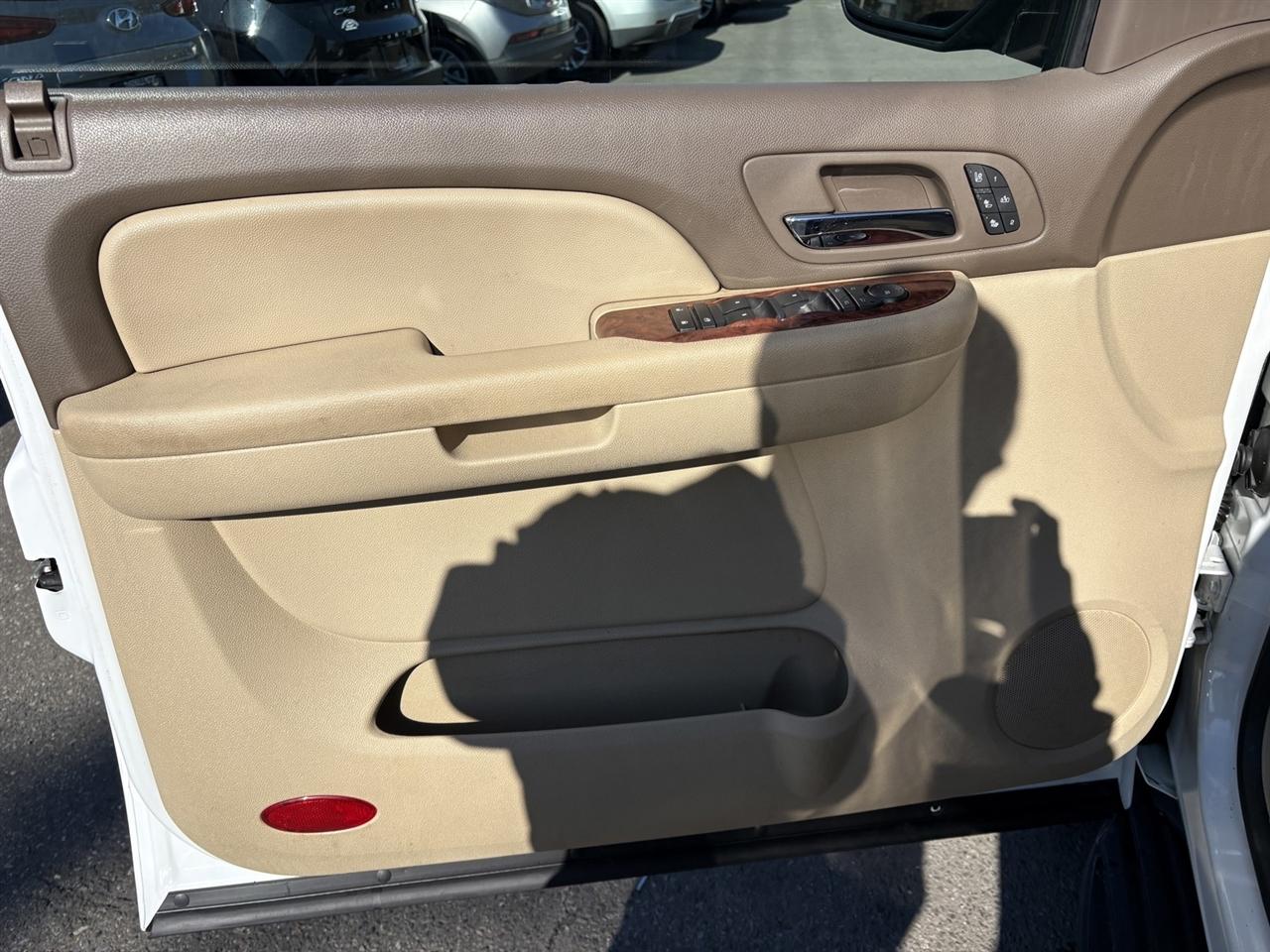 Chevrolet Tahoe LTZ 4WD 2009