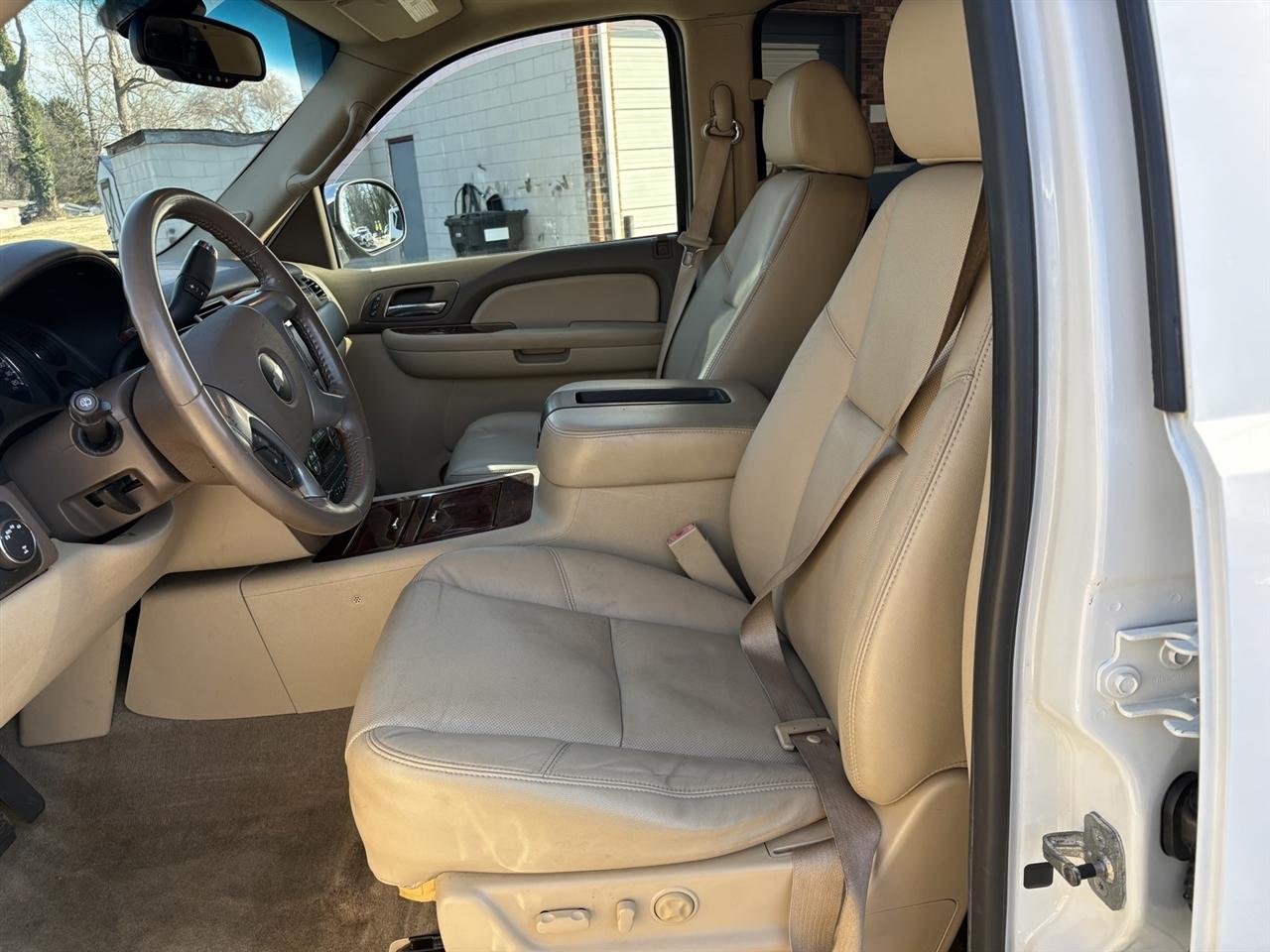 Chevrolet Tahoe LTZ 4WD 2009