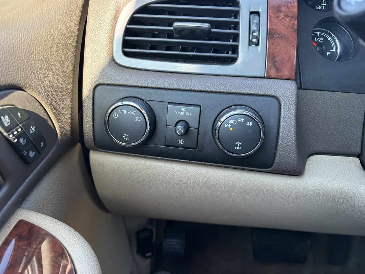 Chevrolet Tahoe LTZ 4WD 2009