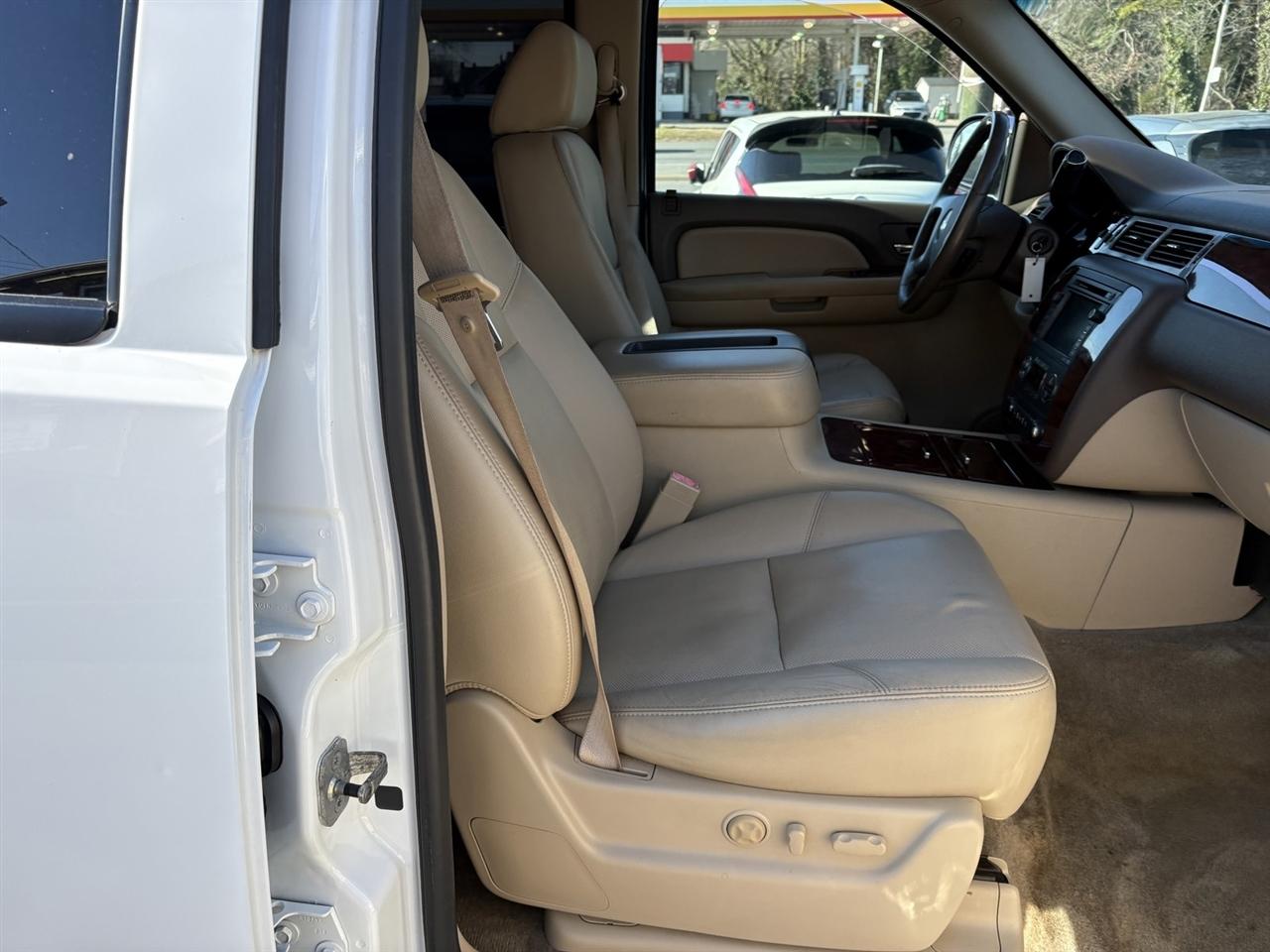 Chevrolet Tahoe LTZ 4WD 2009