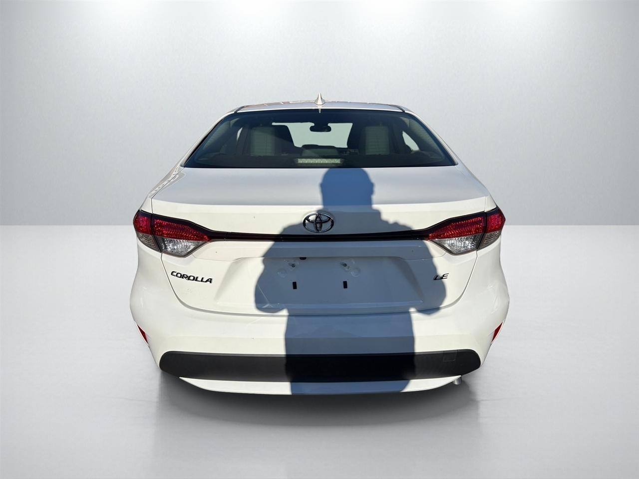 Toyota Corolla LE w/ Premium Pkg2 2022