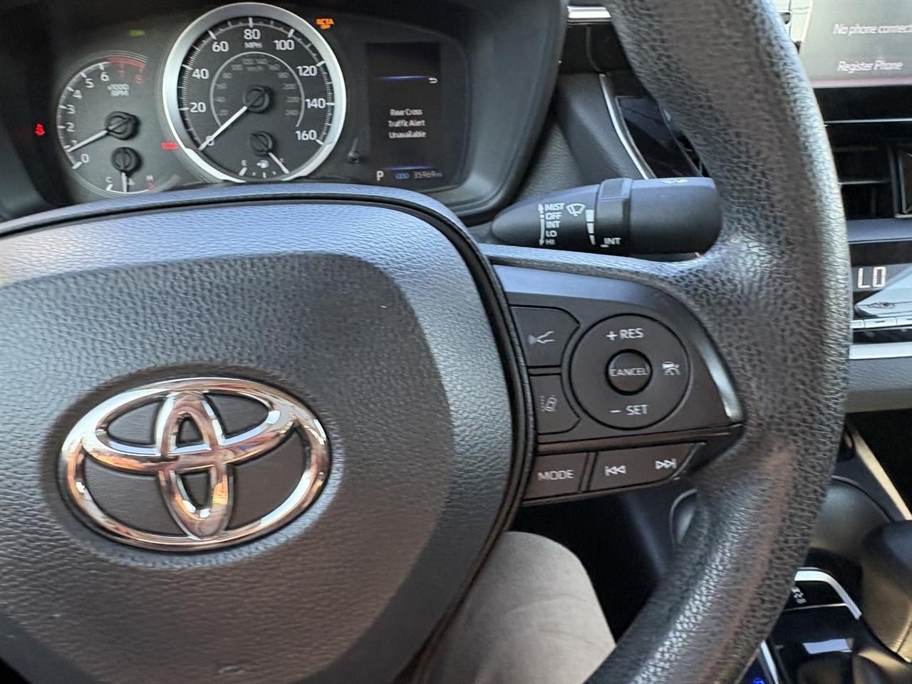 Toyota Corolla LE w/ Premium Pkg2 2022