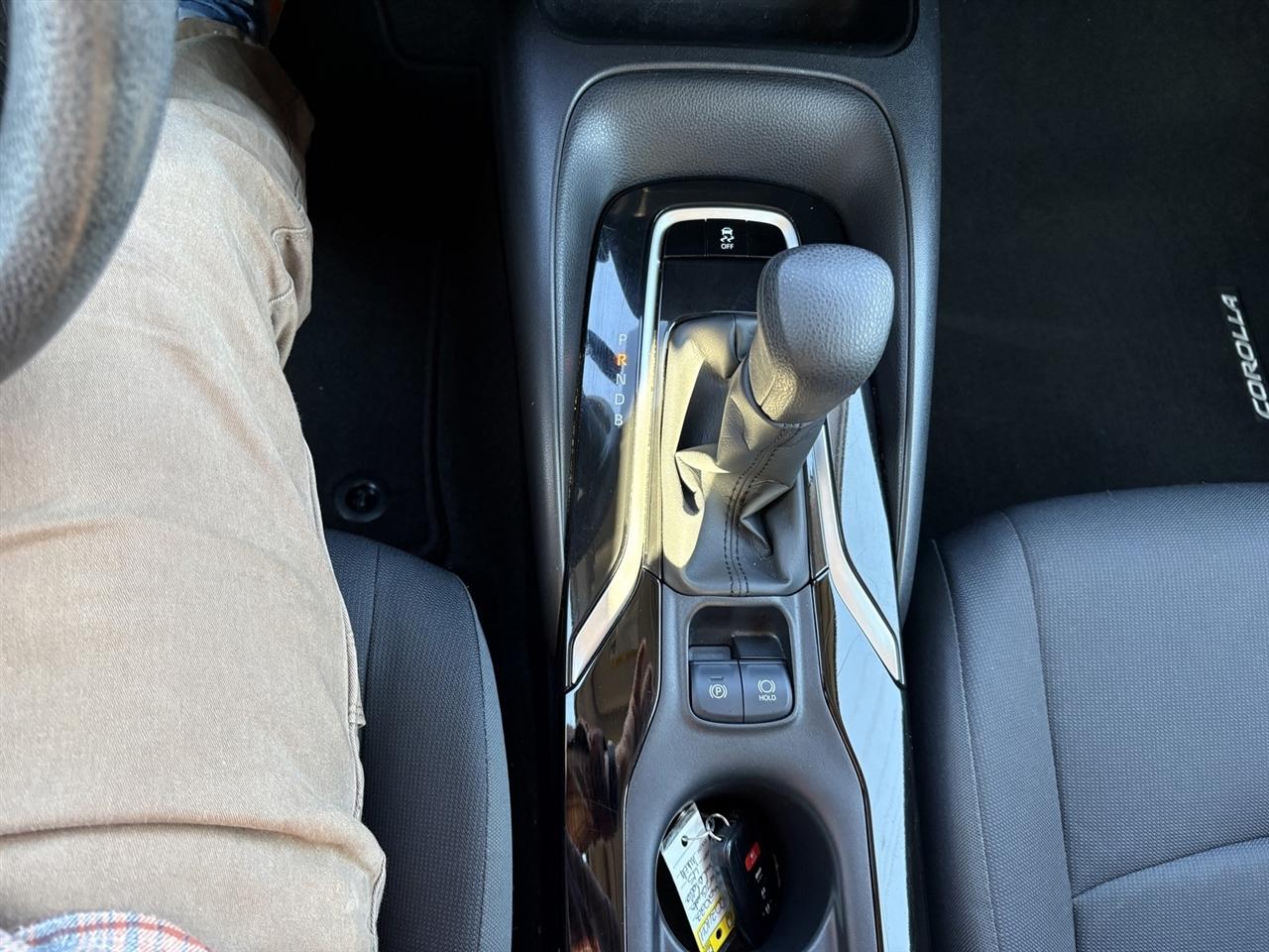 Toyota Corolla LE w/ Premium Pkg2 2022