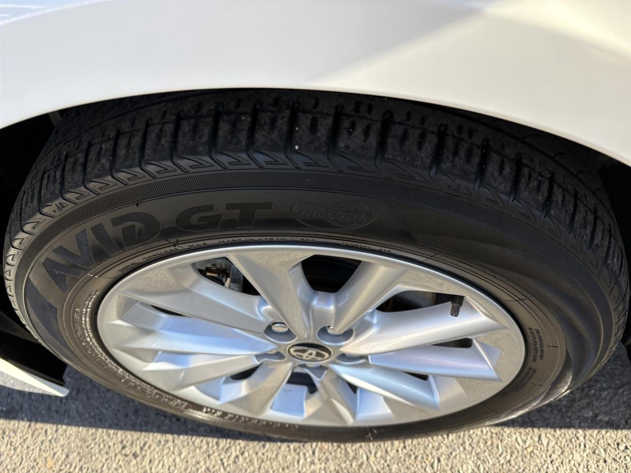 Toyota Corolla LE w/ Premium Pkg2 2022