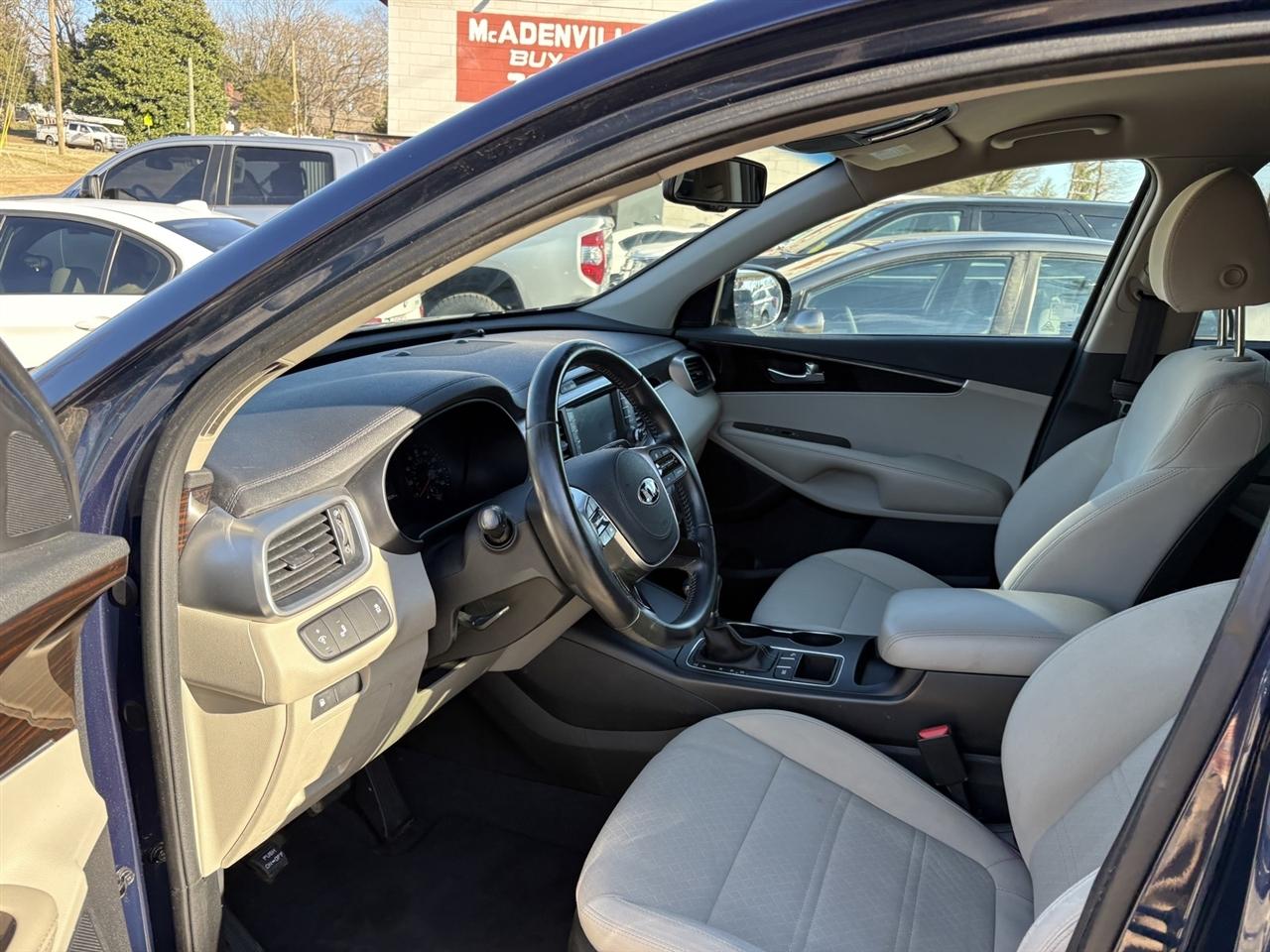 Kia Sorento LX V6 2WD 2019