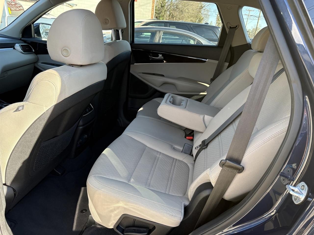 Kia Sorento LX V6 2WD 2019