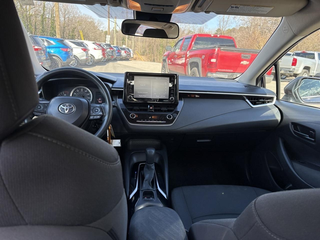 Toyota Corolla LE 2022